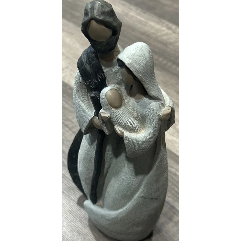 St. Nicholas‎ Squares Holy Family Figurine Joseph Mary Sculpture Christmas Decor